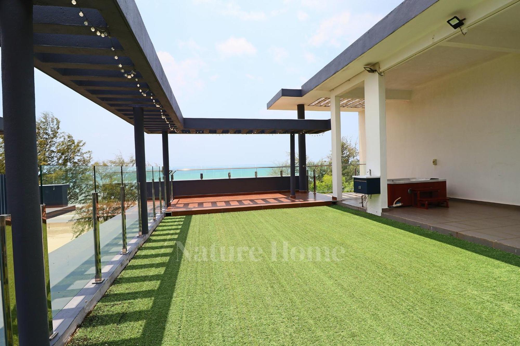 Nature Home 2 - Swiss Garden Resort Residences Beachfront Villa 关丹 外观 照片