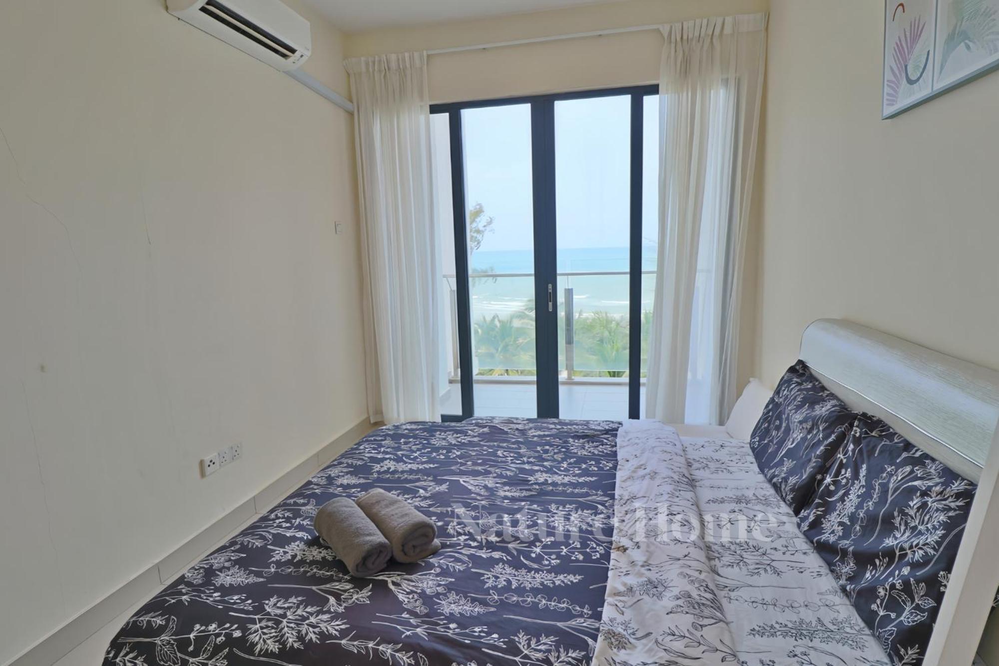 Nature Home 2 - Swiss Garden Resort Residences Beachfront Villa 关丹 外观 照片